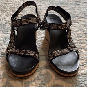 New teva wedge sandal. Size 8.5